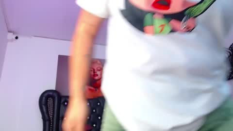 Snapshot of taliana36 chatting on March 10, 2025, 1:10 pm taliana36 online show from March 10, 2025, 1:10 pm