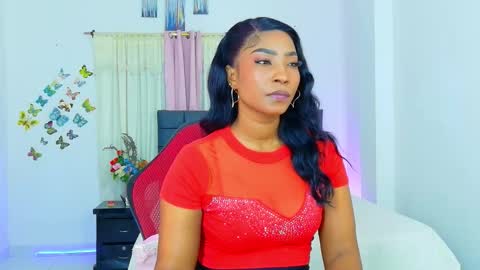 Snapshot of talianamoreno chatting on February 2, 2026, 12:53 am taliana modelo independiente online show from February 2, 2026, 12:53 am