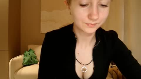  Kira  online show from January 10, 2025, 9:23 am