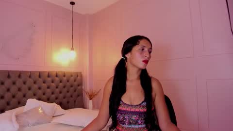 Snapshot of tall_hotgirl chatting on November 8, 2025, 5:56 pm tall_hotgirl online show from November 8, 2025, 5:56 pm
