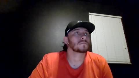 Snapshot of tallhungcloudyy chatting on July 14, 2026, 11:05 am tallhungcloudyy online show from July 14, 2026, 11:05 am