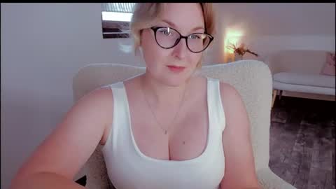 tallinnlove online show from June 15, 2026, 11:12 am