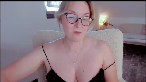 tallinnlove online show from June 16, 2026, 11:13 am
