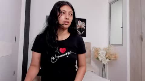 Snapshot of tamar4_f00x chatting on July 24, 2026, 1:09 pm Hi im sara online show from July 24, 2026, 1:09 pm