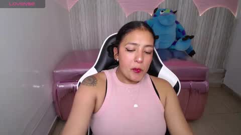 Tamara online show from November 22, 2025, 2:43 am