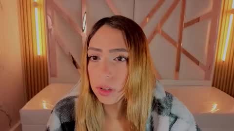 Snapshot of tamara_tp chatting on February 3, 2026, 12:43 pm Tamara online show from February 3, 2026, 12:43 pm