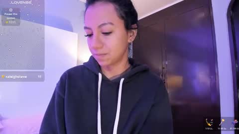 Tamy  online show from November 21, 2025, 12:48 pm