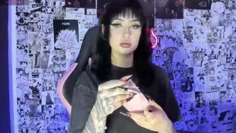 Cami 3 online show from February 10, 2026, 8:24 pm