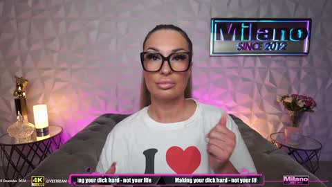 Snapshot of tamaramilano chatting on December 5, 2024, 9:17 am TamaraMilano online show from December 5, 2024, 9:17 am