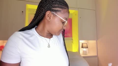 Tami online show from March 16, 2026, 7:40 pm