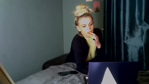 Snapshot of tamesbury chatting on March 13, 2026, 10:49 pm tamesbury online show from March 13, 2026, 10:49 pm