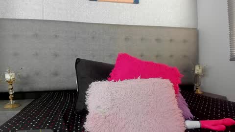 Snapshot of tami_vega chatting on January 18, 2025, 2:02 pm Tamy Vega online show from January 18, 2025, 2:02 pm