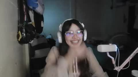 Angel online show from June 1, 2026, 2:52 pm