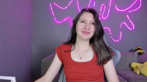 tammy_bellini_ online show from June 6, 2026, 12:10 pm