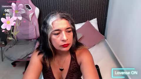 Snapshot of tammylynn45 chatting on October 4, 2025, 11:19 am Tammy Lynn online show from October 4, 2025, 11:19 am