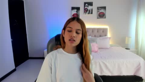 Tamy  online show from April 1, 2026, 12:39 pm