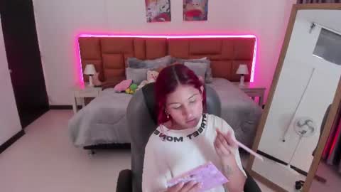 Tamy  online show from June 18, 2026, 7:18 pm