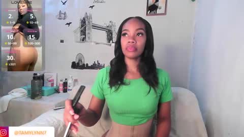 Snapshot of tamylynn05 chatting on October 14, 2025, 12:00 am tamylynn online show from October 14, 2025, 12:00 am