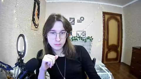 Milena Kuprianova online show from February 11, 2025, 10:15 am