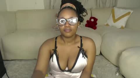 tania online show from July 28, 2026, 10:42 pm