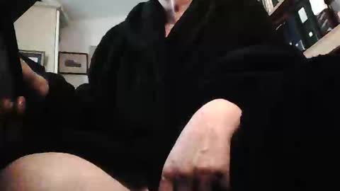 Snapshot of tantric43 chatting on April 2, 2026, 3:53 pm alex tanner online show from April 2, 2026, 3:53 pm