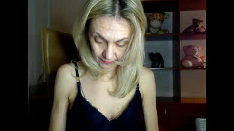 Snapshot of tanya6547 chatting on December 25, 2024, 1:51 pm tanya online show from December 25, 2024, 1:51 pm