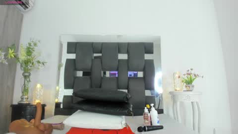 Tanya online show from December 29, 2024, 2:38 am