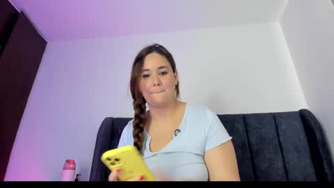 Snapshot of tara__ chatting on November 17, 2025, 6:03 pm tara__ online show from November 17, 2025, 6:03 pm