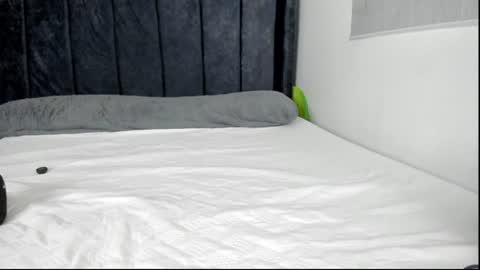 tara__ online show from July 20, 2026, 1:57 pm