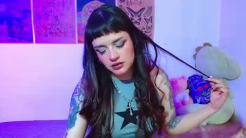 Snapshot of tara_hs chatting on July 3, 2026, 1:50 pm online show from July 3, 2026, 1:50 pm