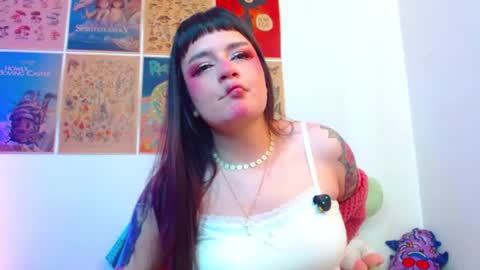 Snapshot of tara_hs chatting on July 6, 2026, 1:19 pm online show from July 6, 2026, 1:19 pm