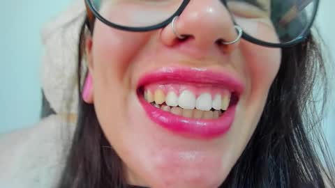 Snapshot of tara_joi chatting on February 24, 2026, 1:20 pm Tara online show from February 24, 2026, 1:20 pm