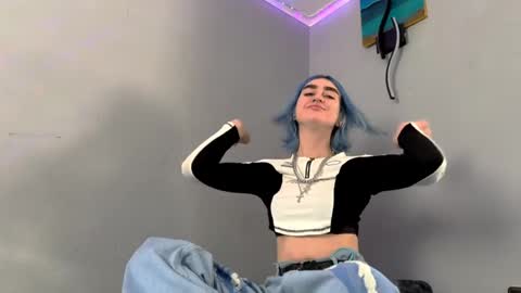 Sarah online show from March 1, 2026, 11:12 am