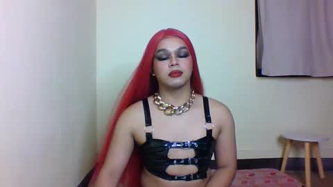 Snapshot of tarahriches chatting on December 7, 2024, 8:16 pm tarahriches online show from December 7, 2024, 8:16 pm