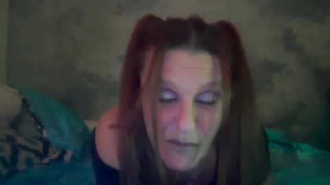 Snapshot of taralynn7136 chatting on February 13, 2025, 12:11 pm tara lynn online show from February 13, 2025, 12:11 pm