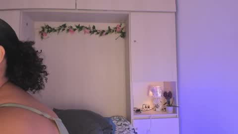  T A R A  online show from March 15, 2026, 4:07 am