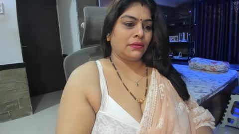Snapshot of tarivishu23 chatting on March 1, 2025, 12:56 pm tarivishu23 online show from March 1, 2025, 12:56 pm