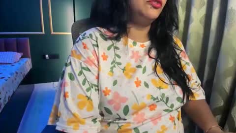 tarivishu23 online show from February 4, 2026, 5:57 am