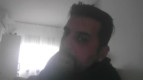 Snapshot of tarkan198 chatting on December 3, 2024, 11:01 am tarkan198 online show from December 3, 2024, 11:01 am