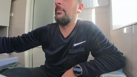 Snapshot of tarkan198 chatting on January 8, 2025, 8:27 am tarkan198 online show from January 8, 2025, 8:27 am