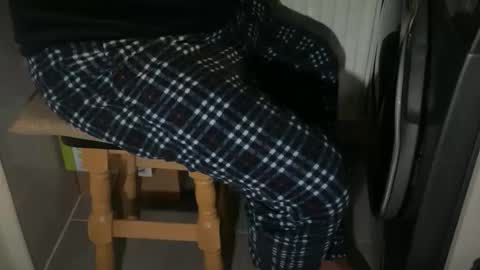 Snapshot of tarkan198 chatting on November 4, 2025, 6:51 pm tarkan198 online show from November 4, 2025, 6:51 pm