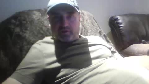 Snapshot of tarzeny77 chatting on February 21, 2025, 1:00 am tarzeny77 online show from February 21, 2025, 1:00 am