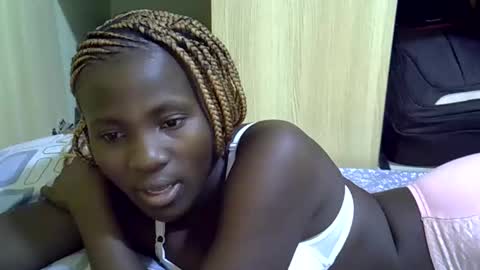 Snapshot of tash_tasha chatting on February 4, 2026, 7:14 am Tash Natasha online show from February 4, 2026, 7:14 am