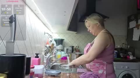 Snapshot of tasha__moon chatting on February 16, 2026, 3:30 pm Tasha Moon online show from February 16, 2026, 3:30 pm