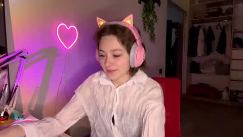 Darlin online show from February 15, 2026, 10:06 pm