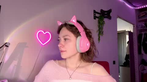 Darlin online show from May 7, 2026, 10:04 pm