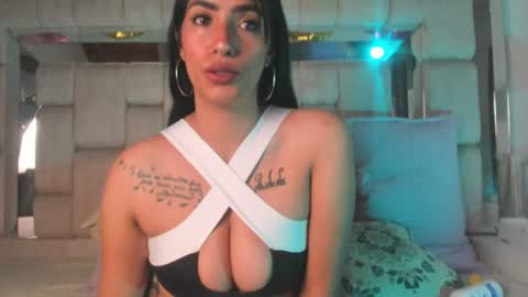 Snapshot of tashi_cute7 chatting on August 4, 2026, 11:35 am Tashi online show from August 4, 2026, 11:35 am
