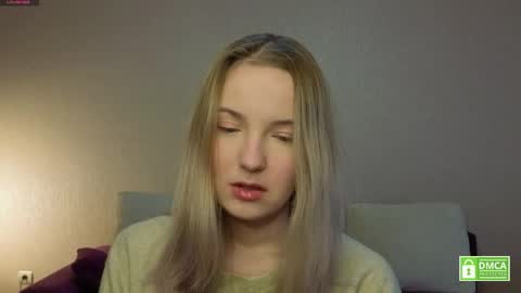 Snapshot of tashinapetitto chatting on April 14, 2026, 7:36 am Your Ressie online show from April 14, 2026, 7:36 am