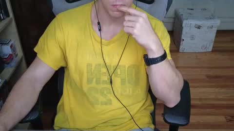 Snapshot of taskataska07 chatting on February 16, 2025, 9:26 am Carlenjoyswithoil online show from February 16, 2025, 9:26 am