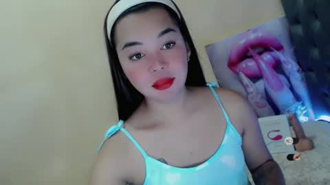 Snapshot of tastefully_yours chatting on October 19, 2025, 7:47 pm Ms Lendy Versa 3 online show from October 19, 2025, 7:47 pm